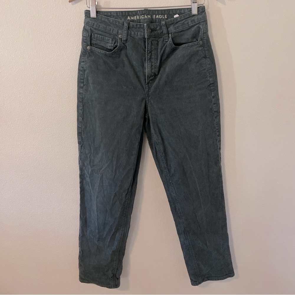 American Eagle Stretch Corduroy Mom Straight Jean Green-6 Regular